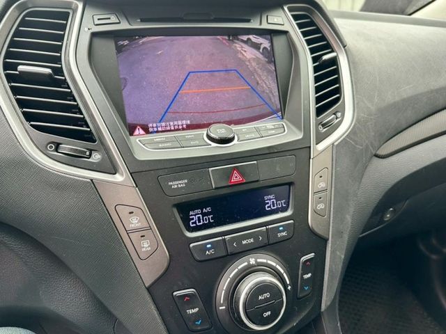 Hyundai Santa Fe  第3張相片