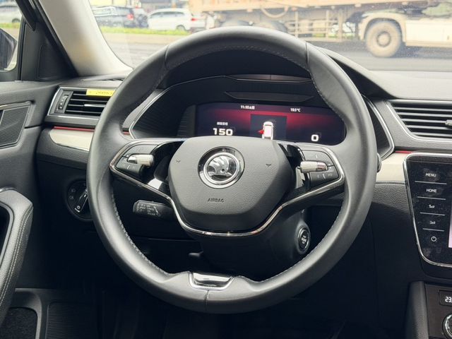 Skoda Superb  第9張相片