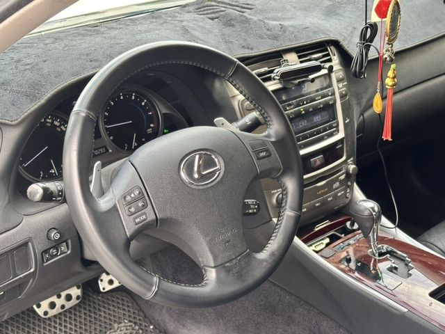 Lexus IS  第6張相片