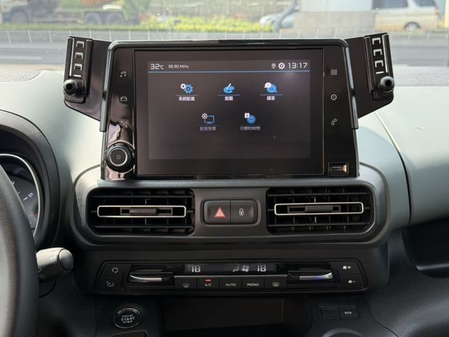 Citroen 雪鐵龍 C5  第11張相片