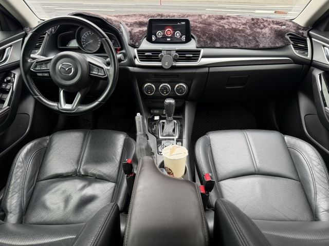 Mazda Mazda3  第1張相片
