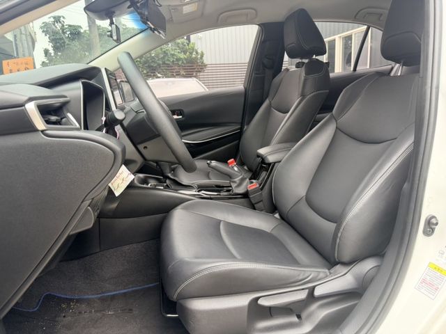 Toyota ALTIS  第1張相片