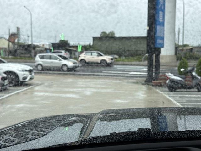 2025 DEFENDER 黑  第2張相片