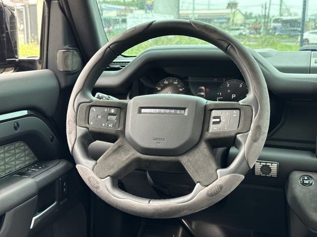 2025 DEFENDER 黑  第9張相片