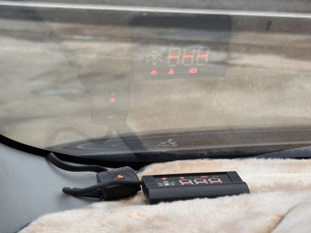 Mitsubishi Lancer  第3張相片