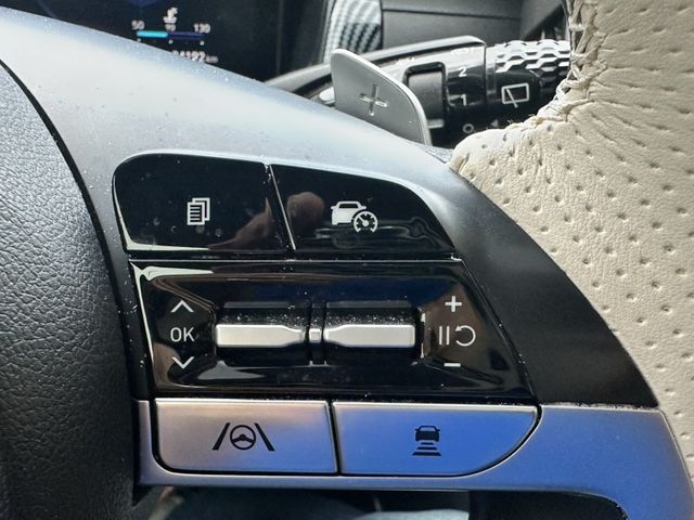 2022 TUCSON 白  第2張相片