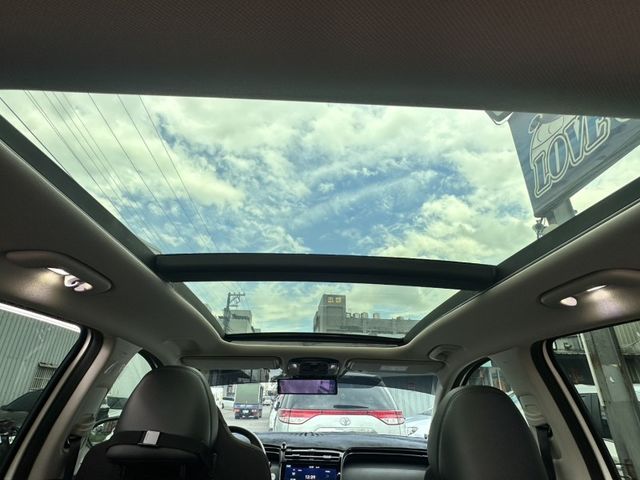 2022 TUCSON 白  第3張相片