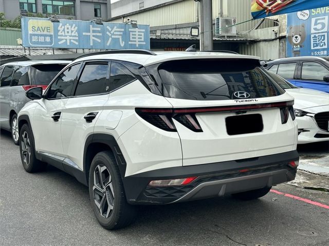2022 TUCSON 白  第5張相片