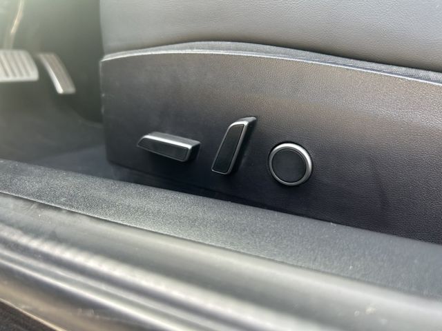 2022 Model3 灰  第11張相片
