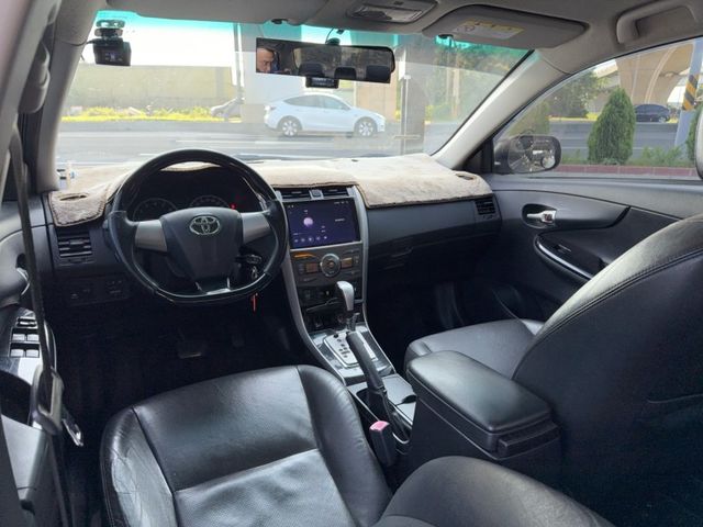 2013 ALTIS 灰  第7張相片