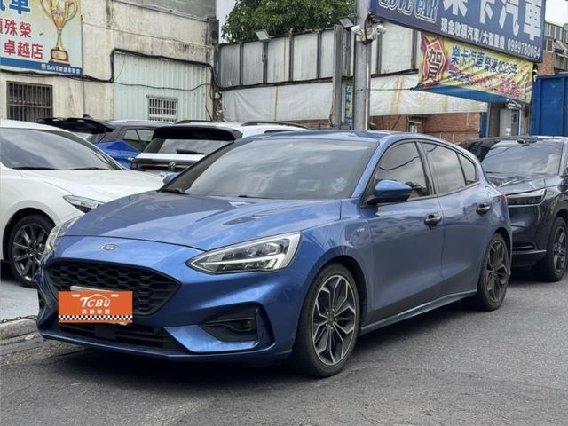 2020 FOCUS ST-line 藍  第4張相片