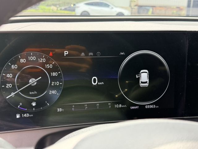 2023 SPORTAGE  白  第3張相片