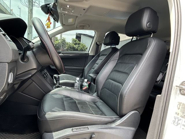2018 TIGUAN 白  第12張相片
