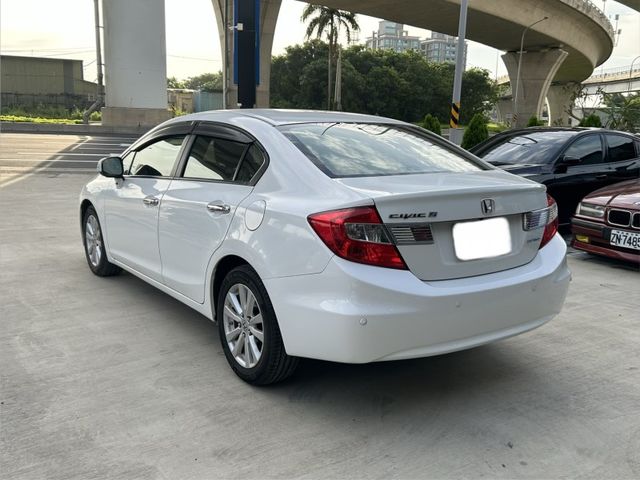 2015 CIVIC 白  第5張相片