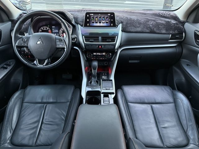 Mitsubishi Eclipse Cross  第13張相片