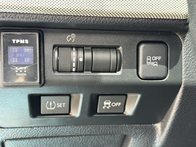 Subaru Levorg  第8張相片