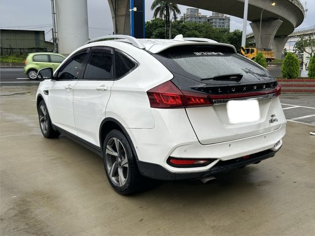 2017 U6GT 白  第5張相片