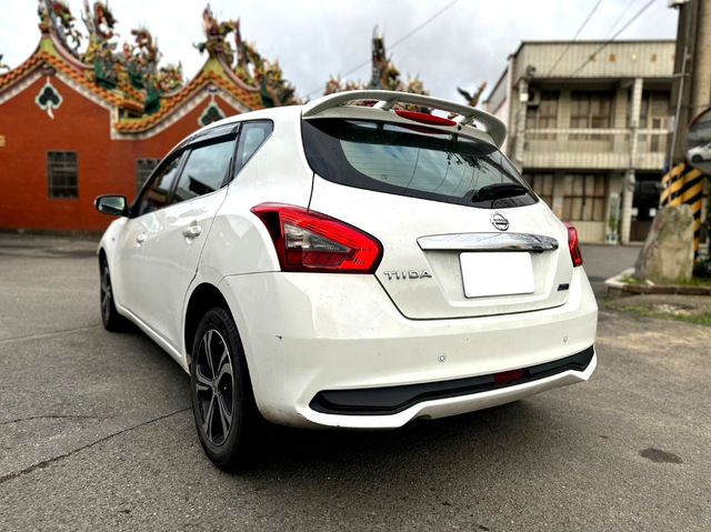 NISSAN日產 TIIDA  第2張相片