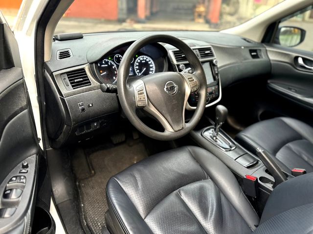 NISSAN日產 TIIDA  第3張相片