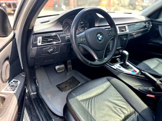 BMW寶馬 320I  第3張相片