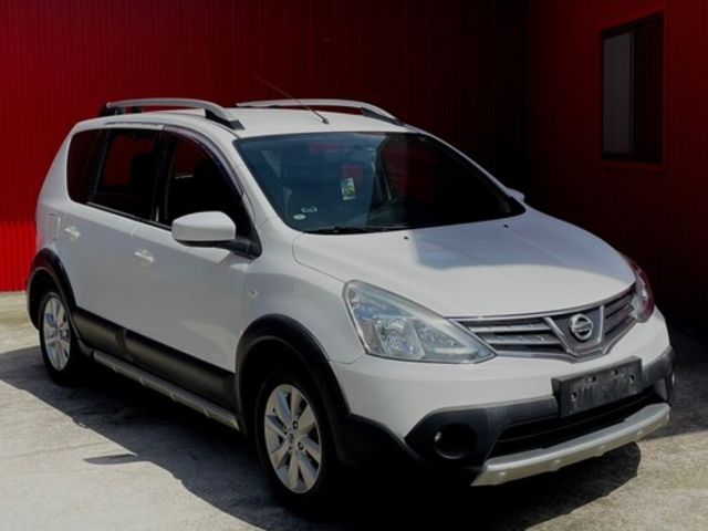 NISSAN日產 LIVINA  第1張相片