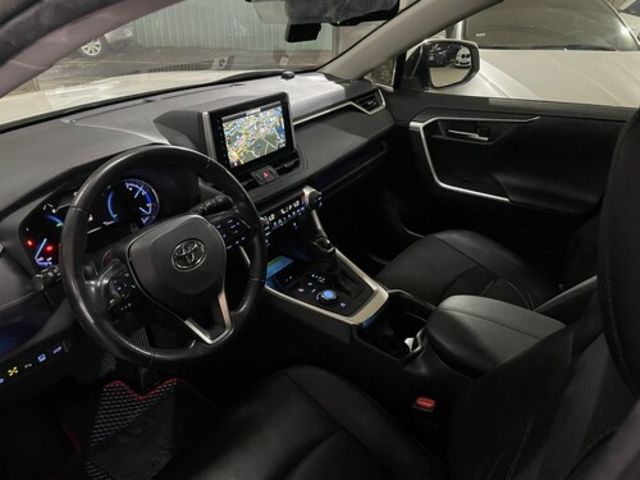 TOYOTA豐田 RAV4  第2張相片