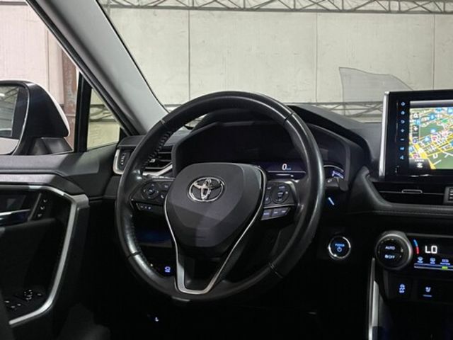 TOYOTA豐田 RAV4  第3張相片