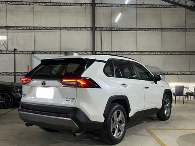 TOYOTA豐田 RAV4  第13張相片