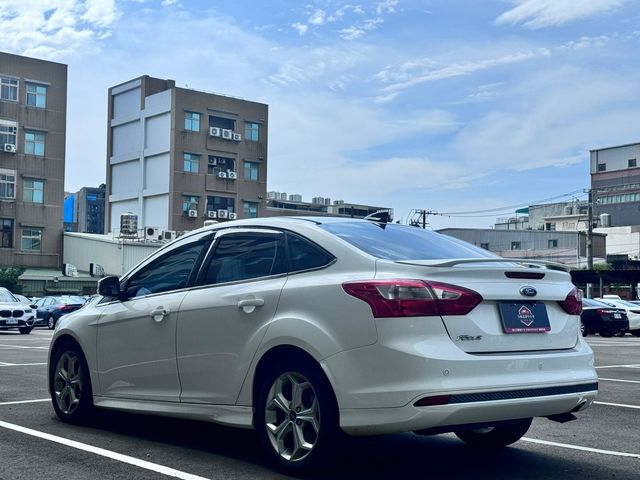 FORD福特 FOCUS  第7張相片