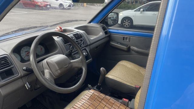 MITSUBISHI三菱 FREECA  第4張相片