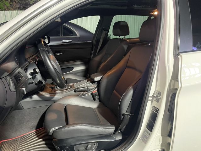 BMW寶馬 320D TOURING  第4張相片