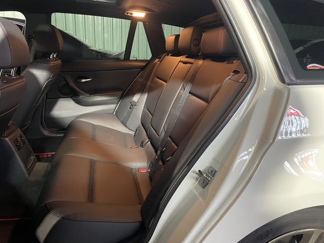 BMW寶馬 320D TOURING  第5張相片