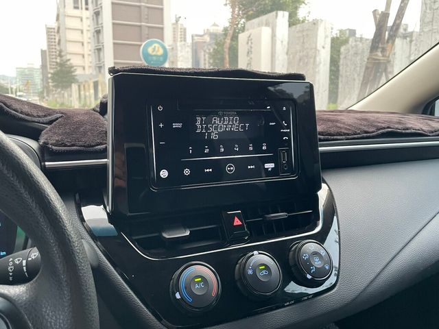 TOYOTA豐田 ALTIS  第4張相片