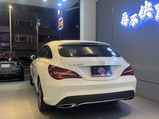 M-BENZ賓士 CLA200  第6張相片