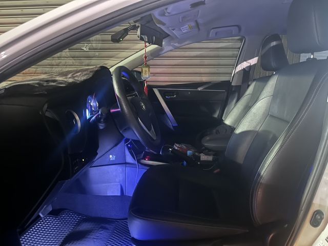 TOYOTA豐田 ALTIS  第3張相片
