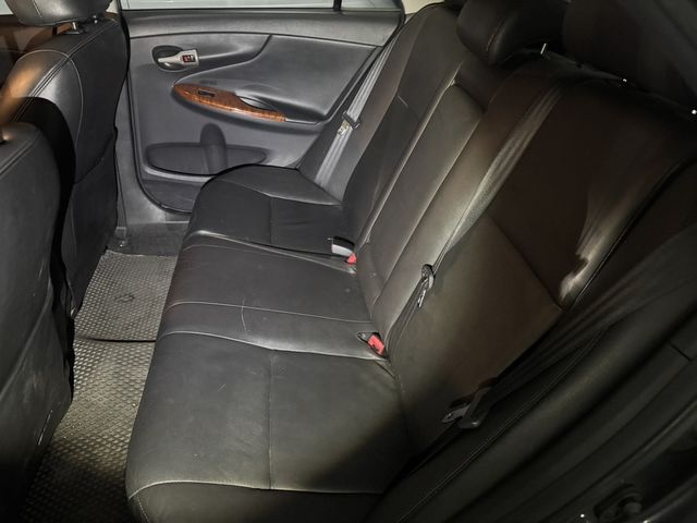 TOYOTA豐田 ALTIS  第4張相片