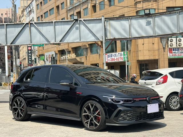 VOLKSWAGEN福斯 GOLF GTI  第1張相片