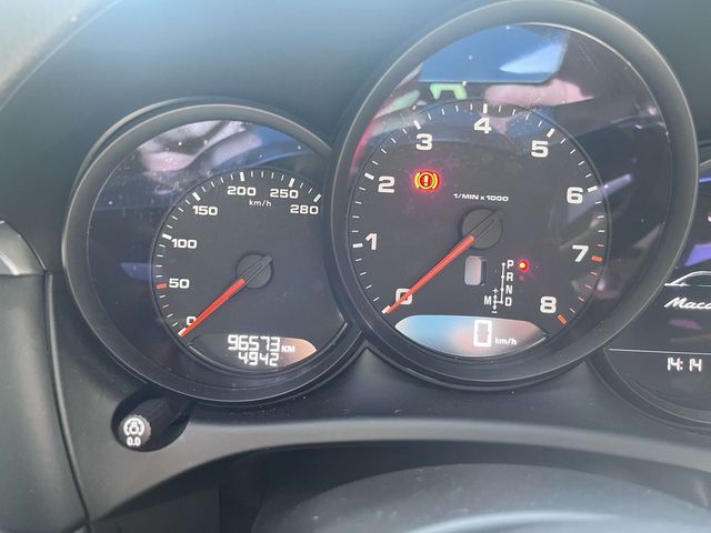 PORSCHE保時捷 MACAN  第5張相片