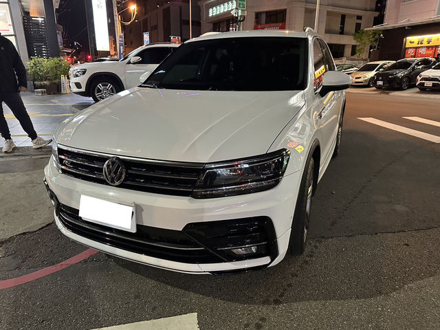 VOLKSWAGEN福斯 TIGUAN  第1張相片