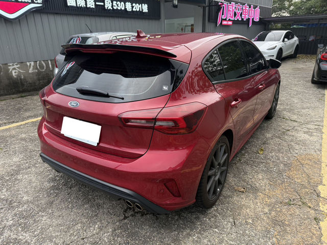 FORD福特 FOCUS ST  第6張相片