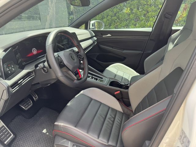 VOLKSWAGEN福斯 GOLF GTI  第2張相片