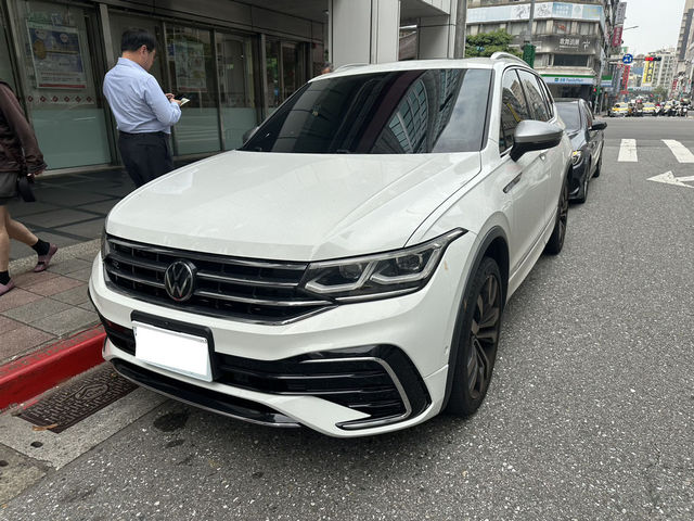 VOLKSWAGEN福斯 TIGUAN  第1張相片