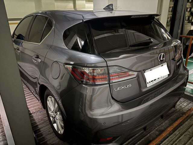LEXUS凌志 CT200H  第6張相片
