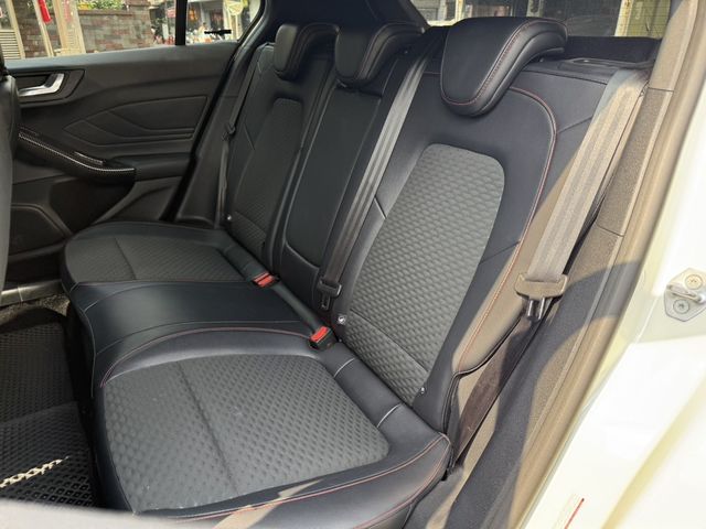 FORD福特 FOCUS  第3張相片