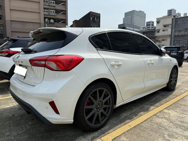 FORD福特 FOCUS  第6張相片