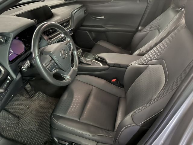 LEXUS凌志 UX200  第2張相片