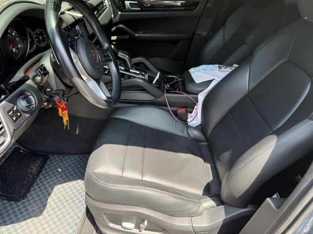 PORSCHE保時捷 CAYENNE  第2張相片