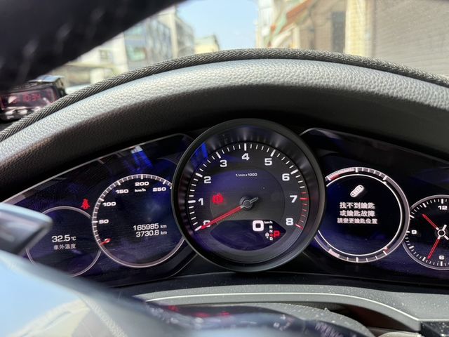 PORSCHE保時捷 CAYENNE  第5張相片
