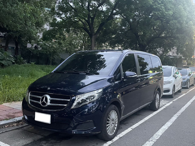 M-BENZ賓士 V250 D  第1張相片