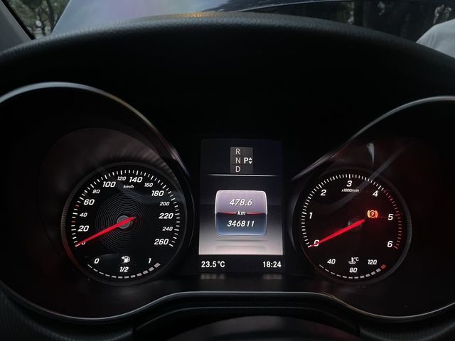 M-BENZ賓士 V250 D  第5張相片